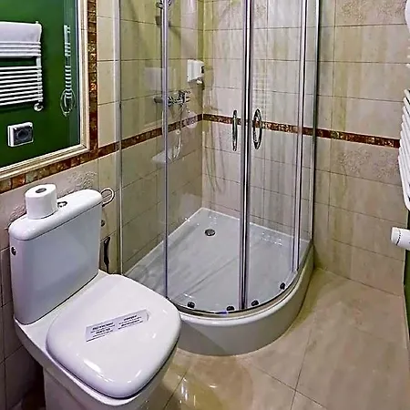 Pałac W Myślęcinku 3*