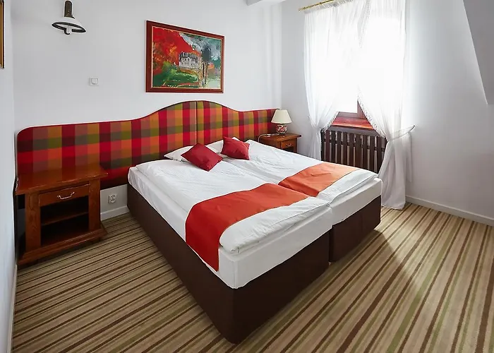 Palac Myslecinek Hotell 3*